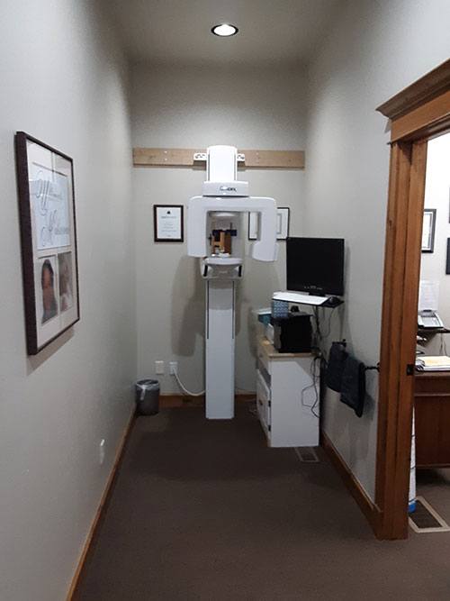 Suite Dental backroom with dental machines